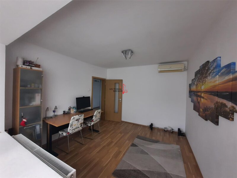 Iancului 3 camere. Renovat, luminos, pret corect, gata de vanzare